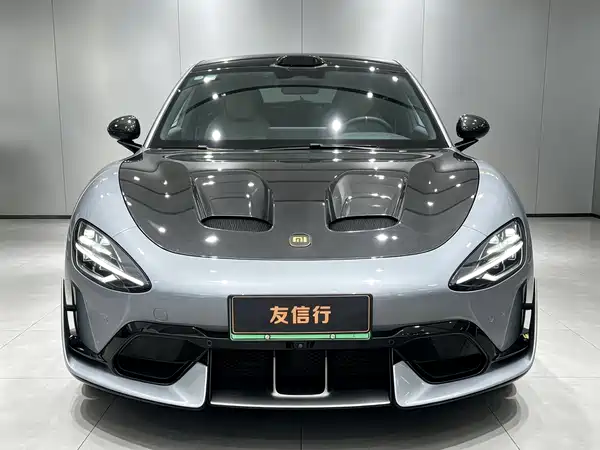 Xiaomi SU7 Ultra 2025