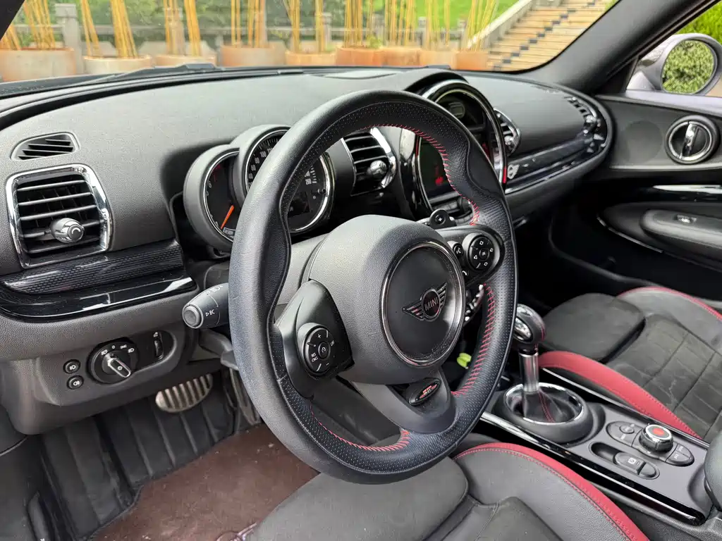 MINI Clubman 2019 — фото 14