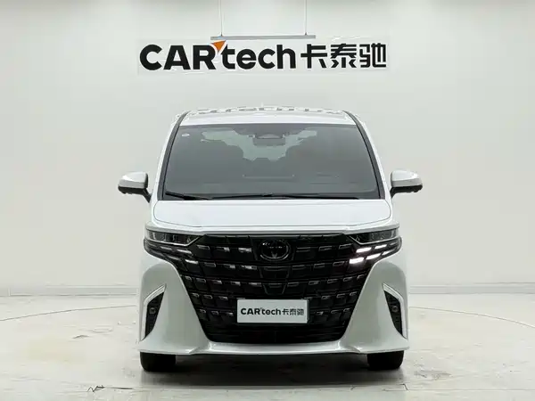 Toyota Alphard 2024