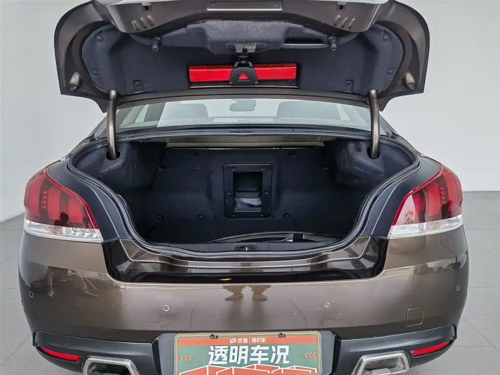 Peugeot 508 2015 — фото 16