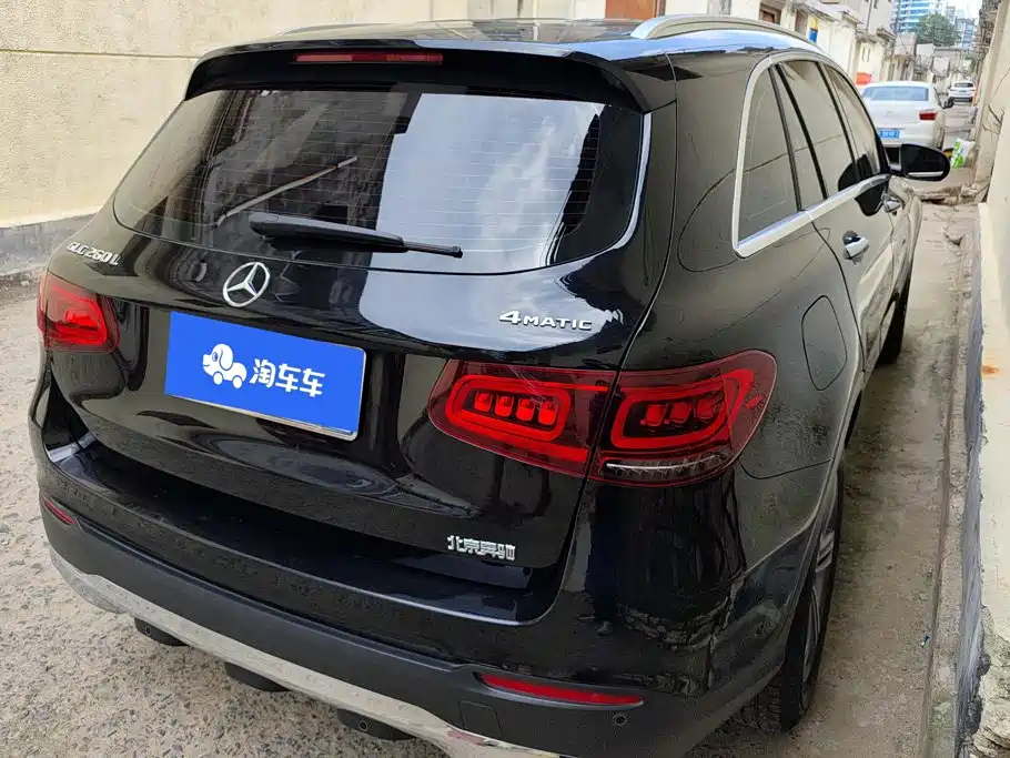 Mercedes-Benz GLC 2021