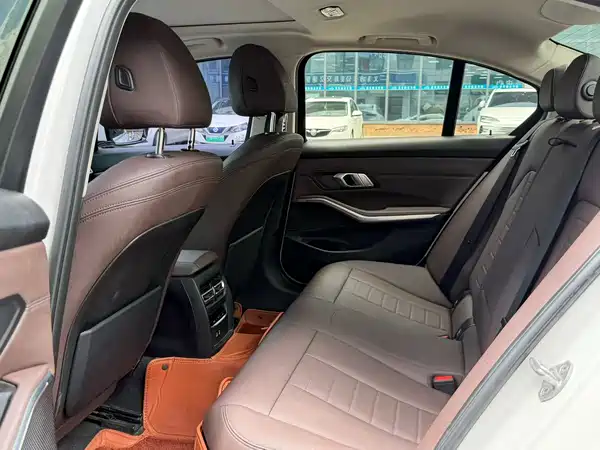 BMW 3 Series 2020