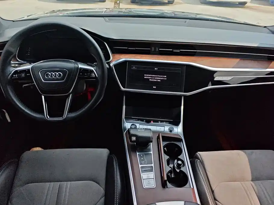 Audi A6L 2023 — фото 12