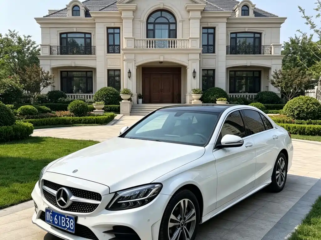 Mercedes-Benz C-Class 2021
