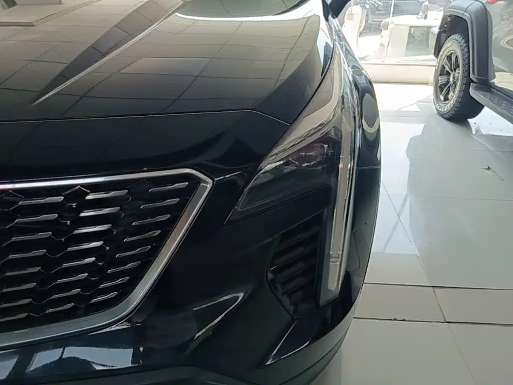 Cadillac XT4 2020 — фото 24