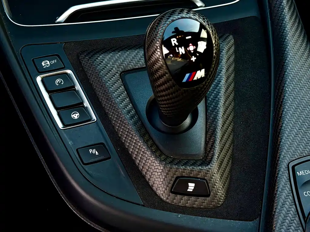 BMW M2 2019 — фото 11
