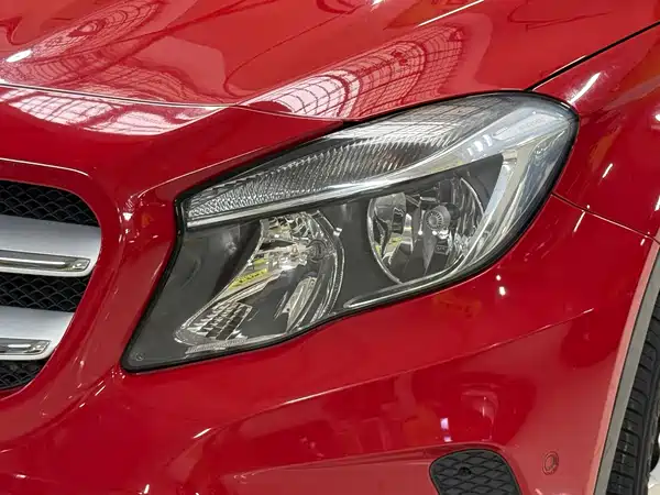 Mercedes-Benz GLA 2016