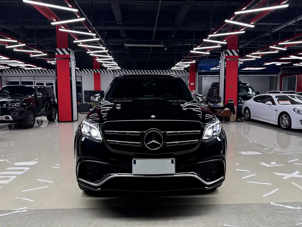 Mercedes-Benz GLS 2017 — фото 2