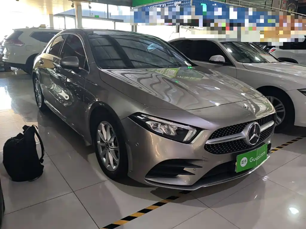 Mercedes-Benz A-Class 2020 — фото 4