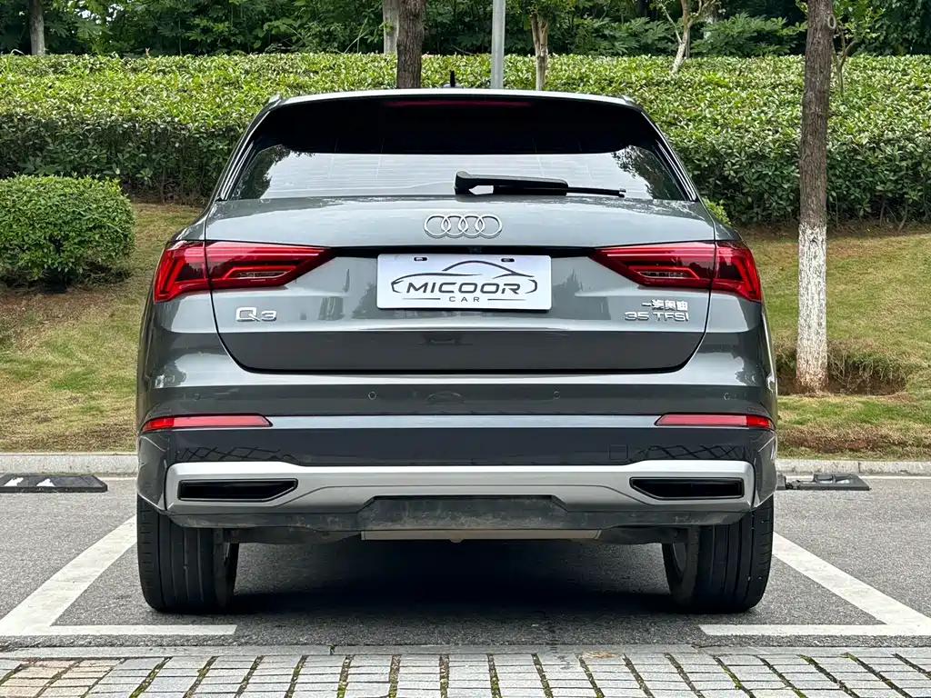 Audi Q3 2022 — фото 16