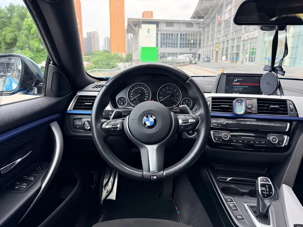 BMW 4 Series 2018 — фото 13