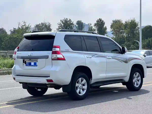 Toyota Prado 2017