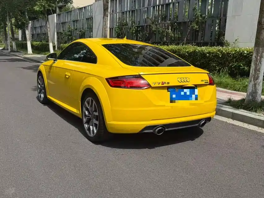 Audi TT 2015 — фото 9