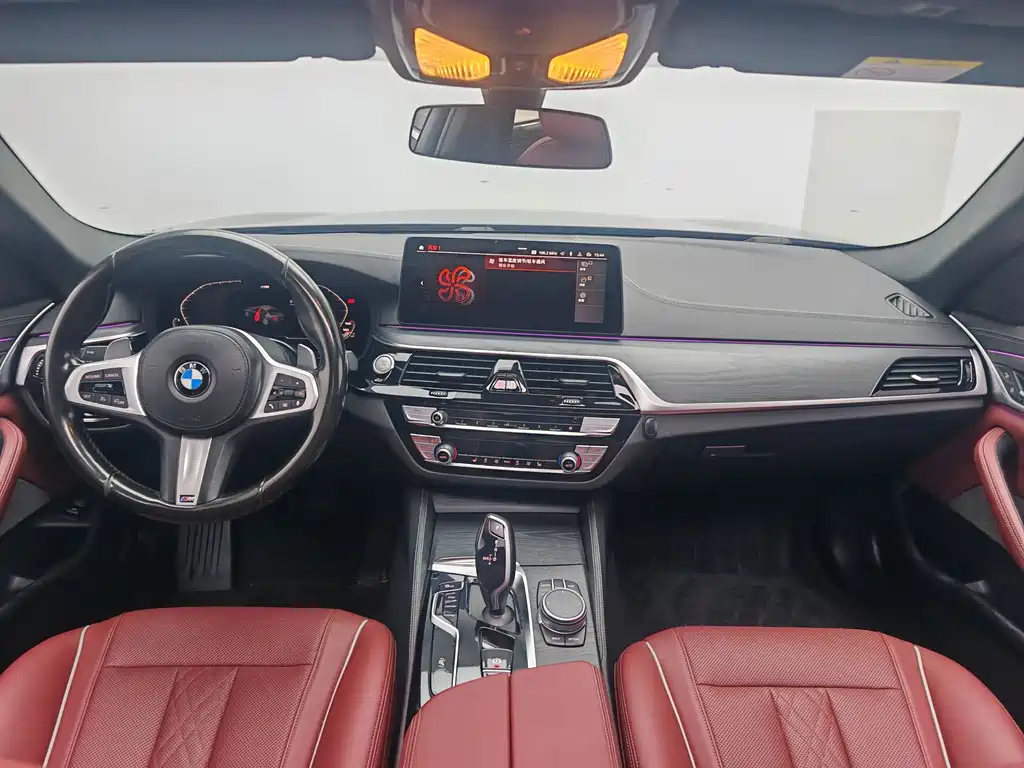 BMW 5 Series 2021 — фото 14