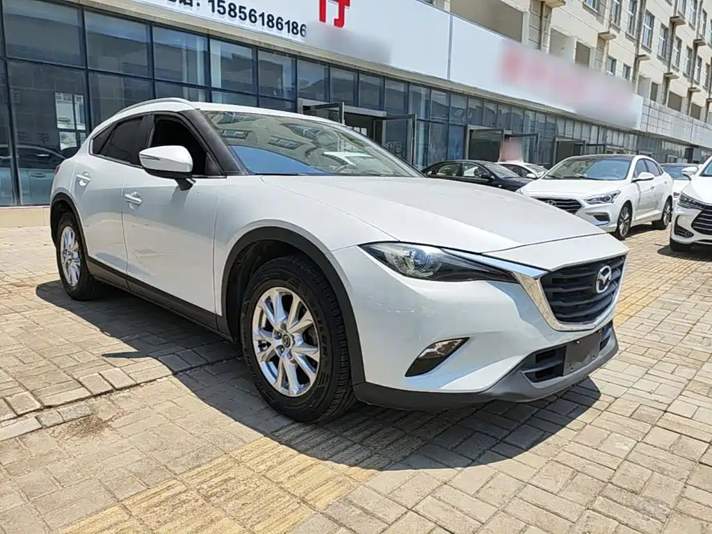Mazda CX-4 2017 — фото 4