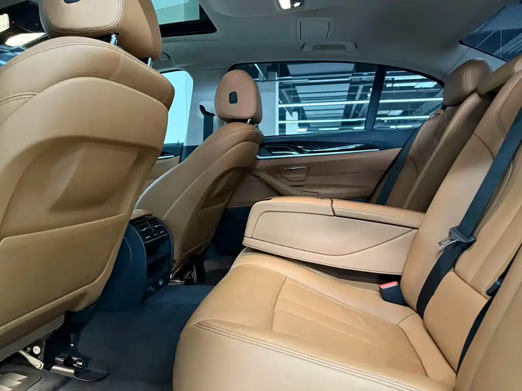 BMW 5 Series 2018