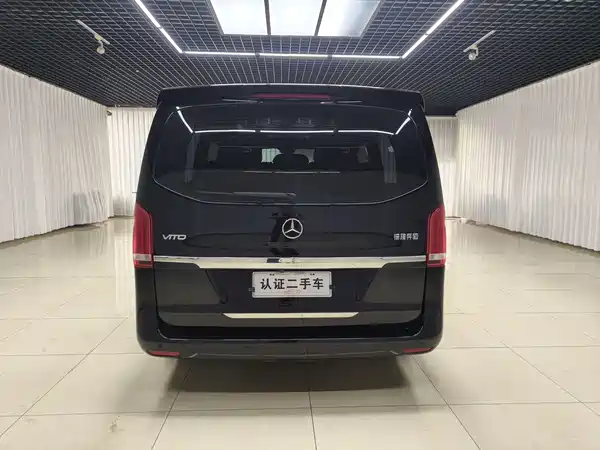 Mercedes-Benz Vito 2023