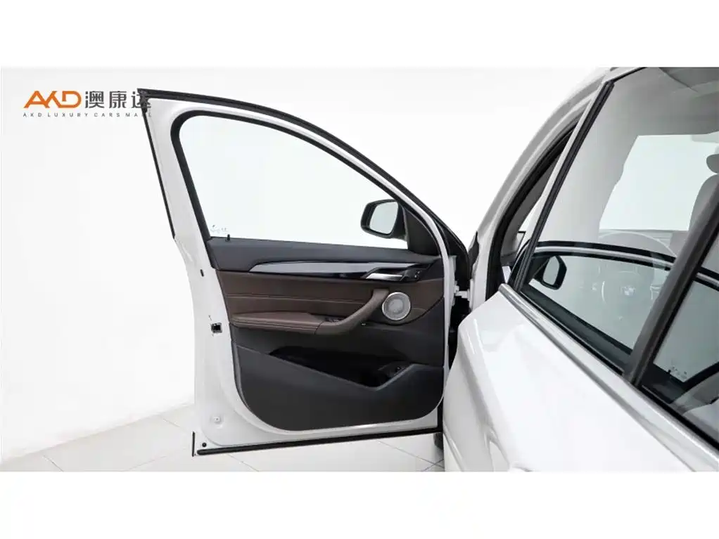 BMW X1 2021 — фото 10
