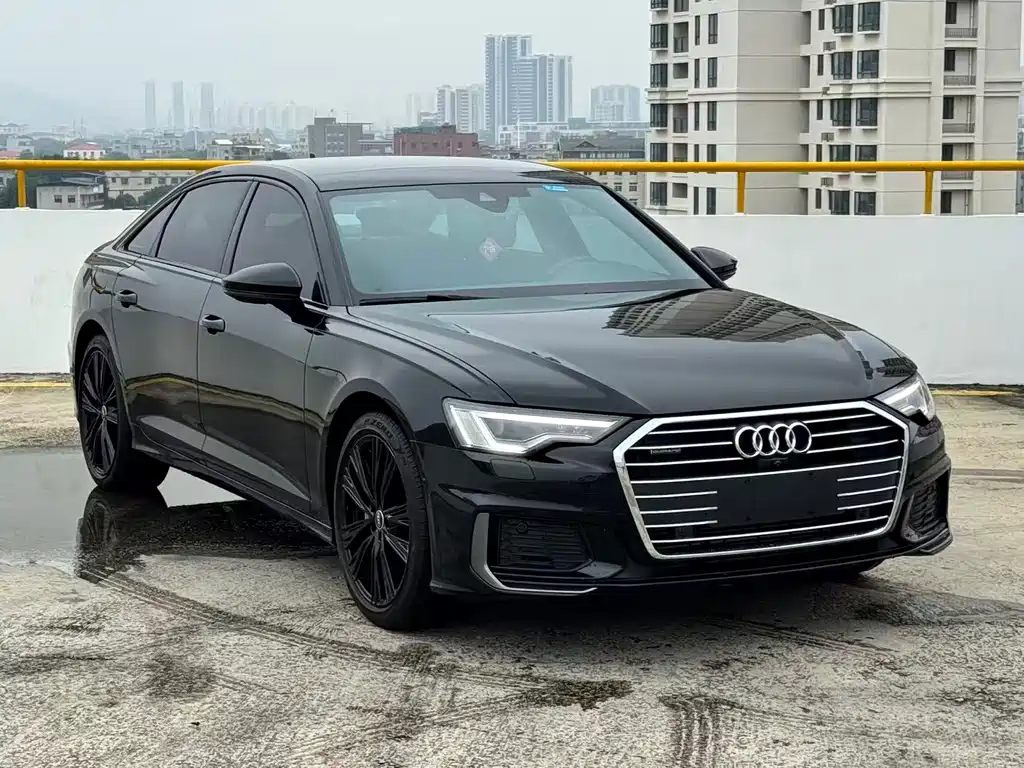 Audi A6L 2022