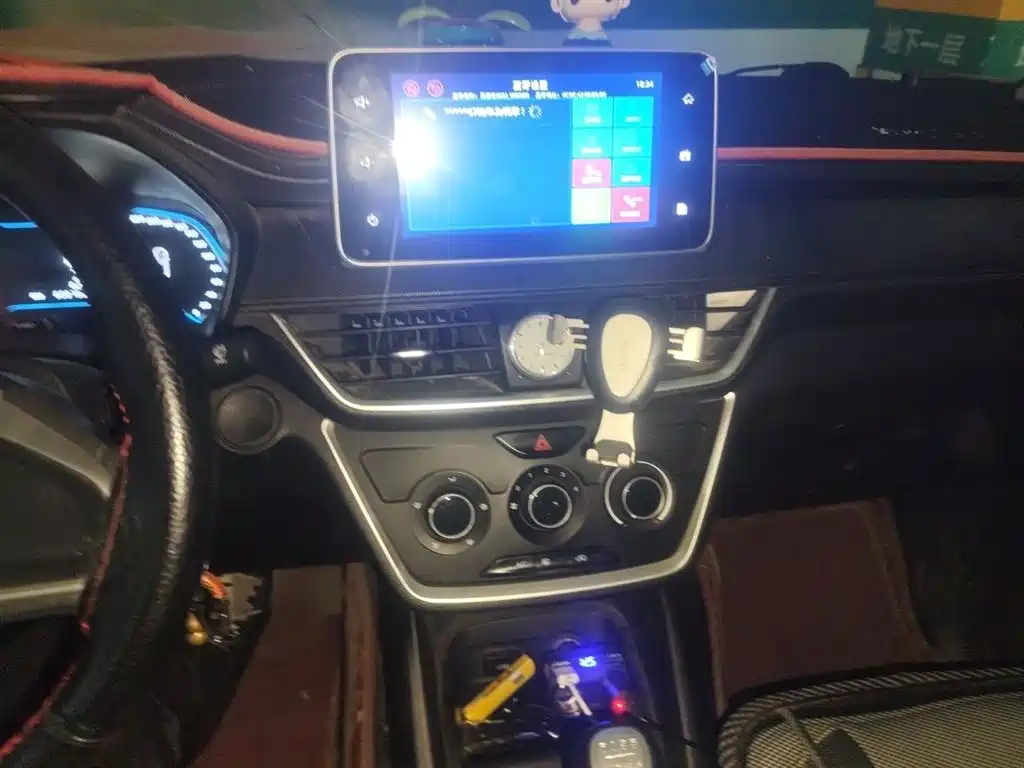 Wuling Hongguang S3 2018