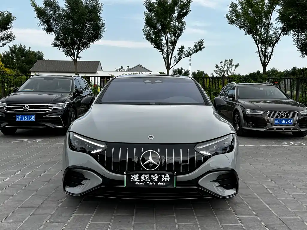 Mercedes-Benz EQE AMG 2024