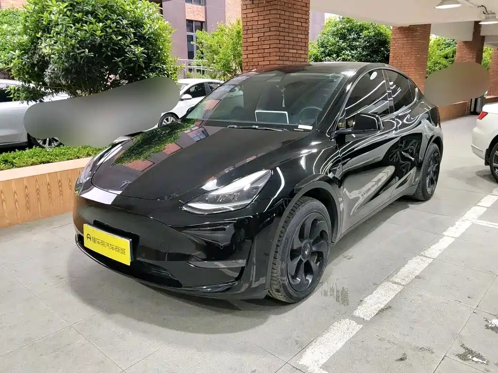 Tesla Model Y 2022 — фото 1