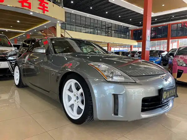 Nissan 350Z 2004