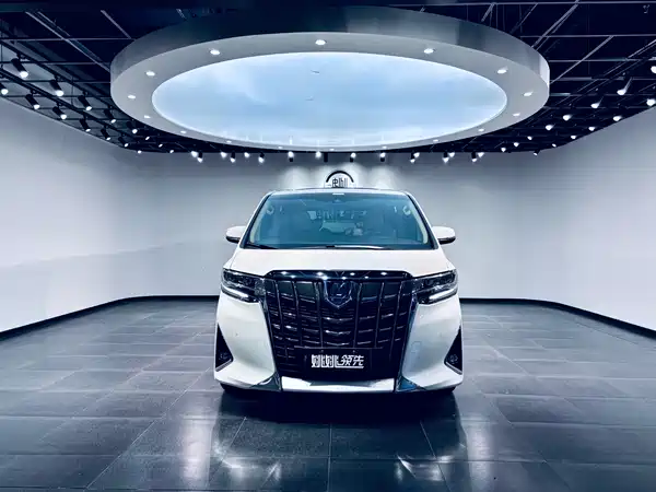 Toyota Alphard 2021