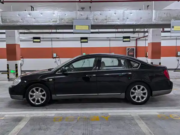 Nissan Teana 2005