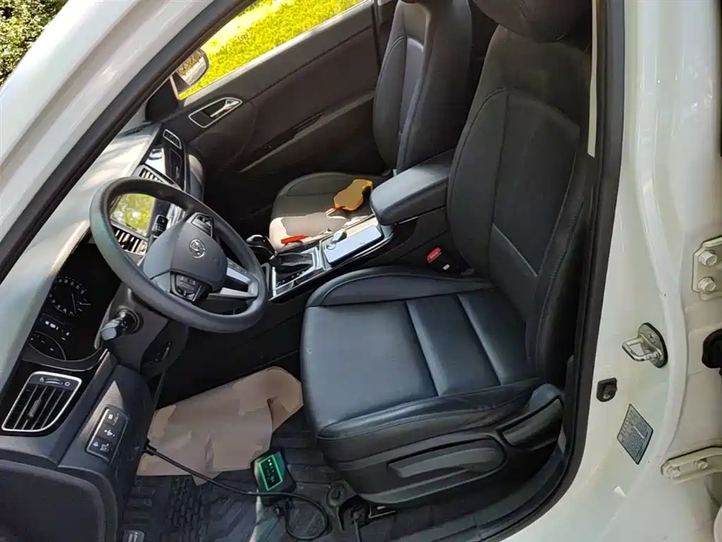 Hyundai Mistra 2014 — фото 15