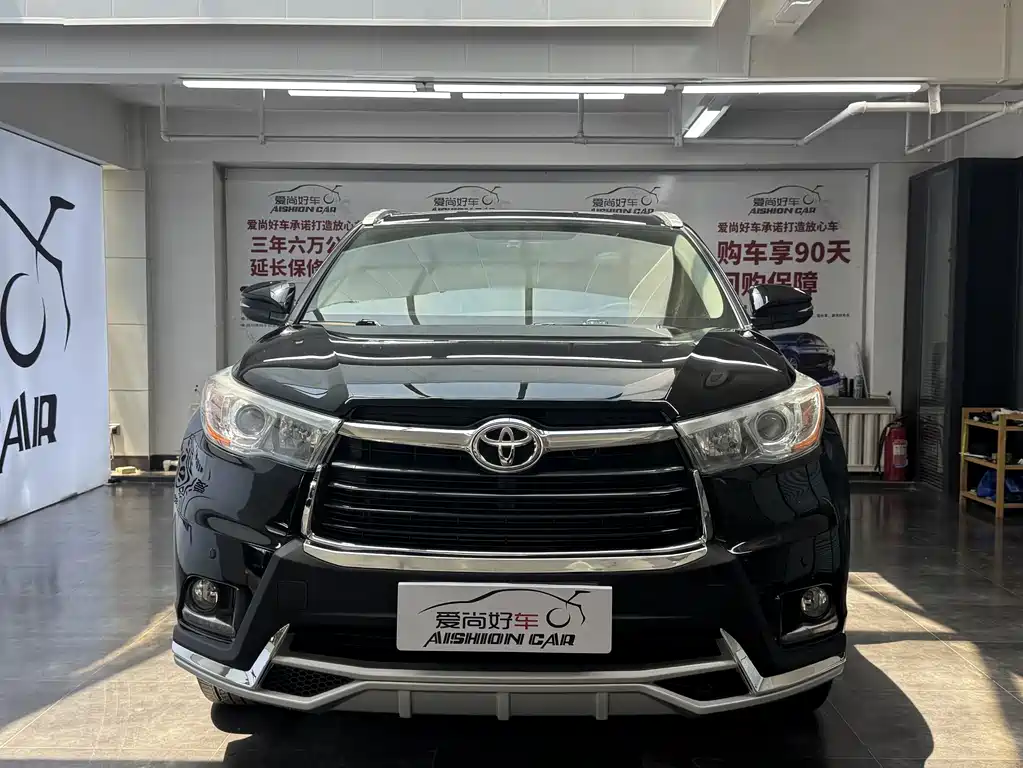 Toyota Highlander 2017 — фото 2