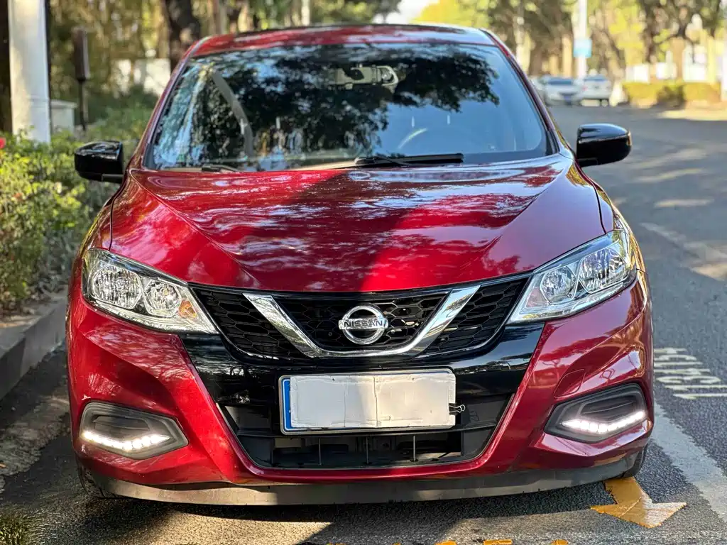 Nissan Tiida 2020 — фото 2