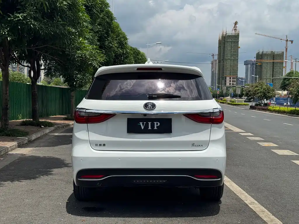 BYD Song MAX 2018 — фото 6
