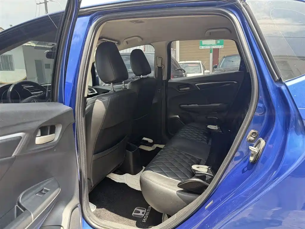 Honda Fit 2015 — фото 6