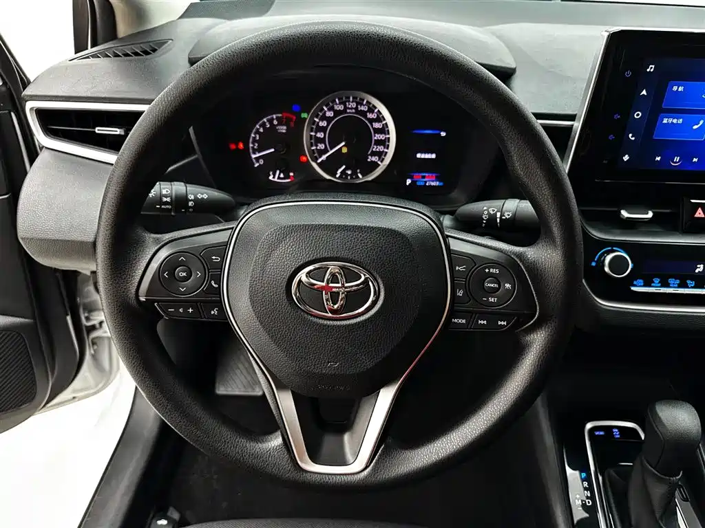 Toyota Corolla 2021 — фото 17
