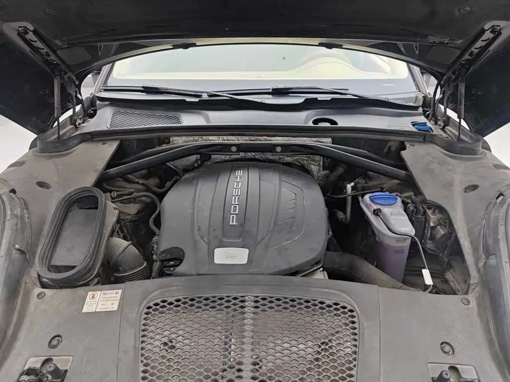 Porsche Macan 2015 — фото 22