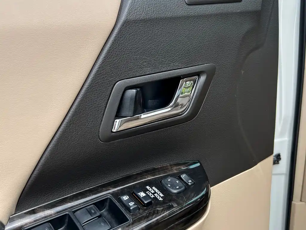 Toyota Alphard 2013 — фото 15