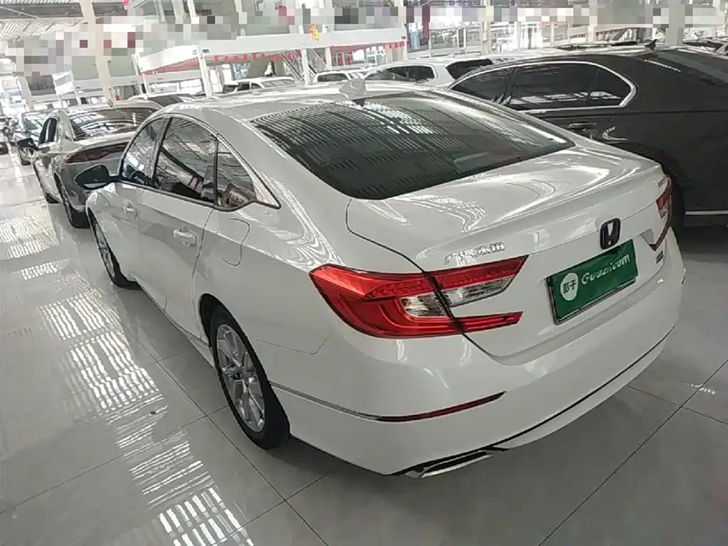 Honda Accord 2020 — фото 5