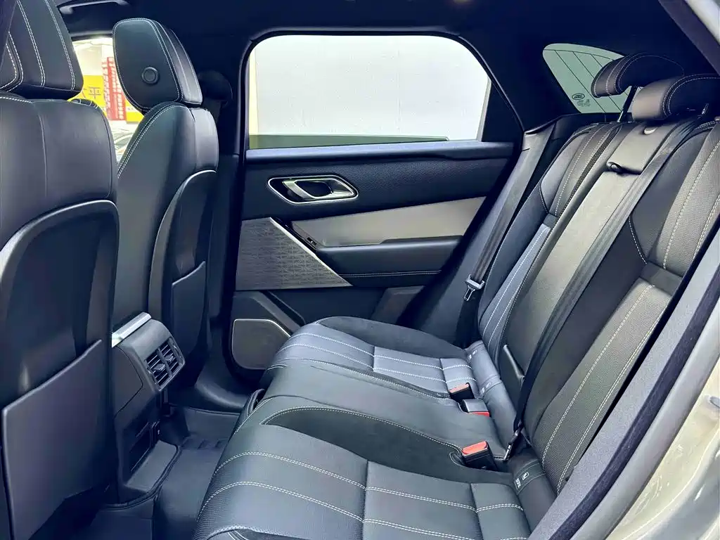 Land Rover Velar 2019