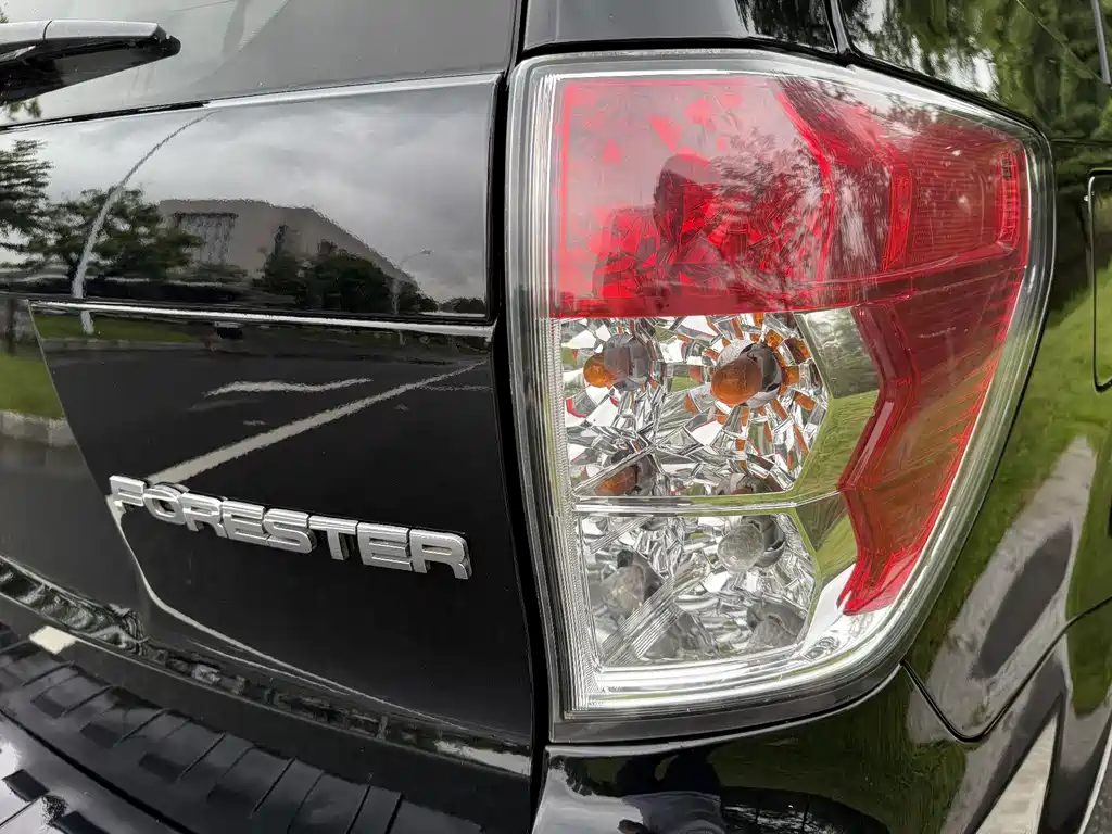 Subaru Forester 2013 — фото 19