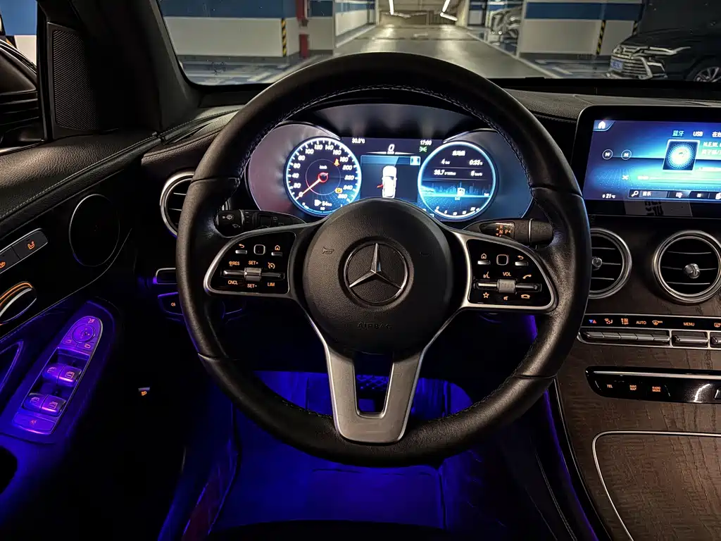 Mercedes-Benz GLC 2020 — фото 10