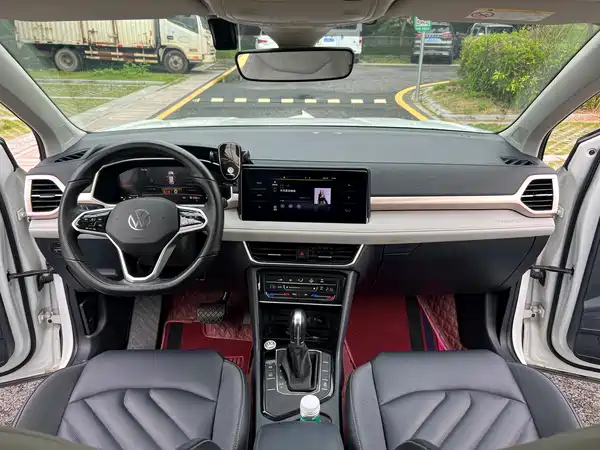 Volkswagen Tharu 2023