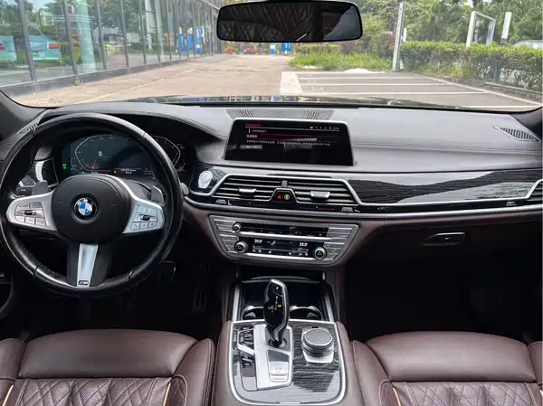 BMW 7 Series 2022