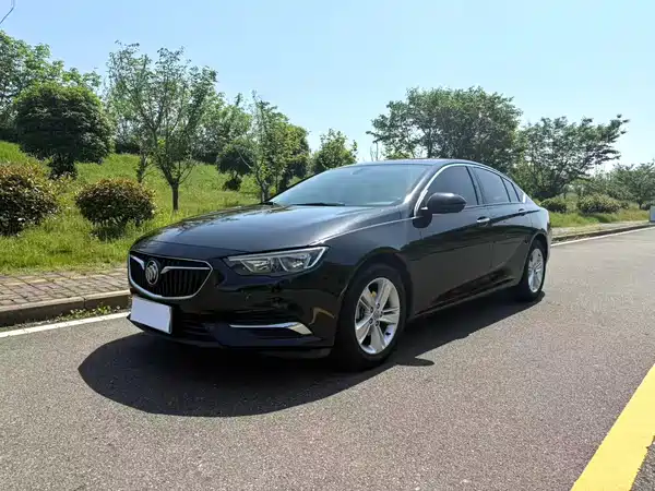 Buick Regal 2018