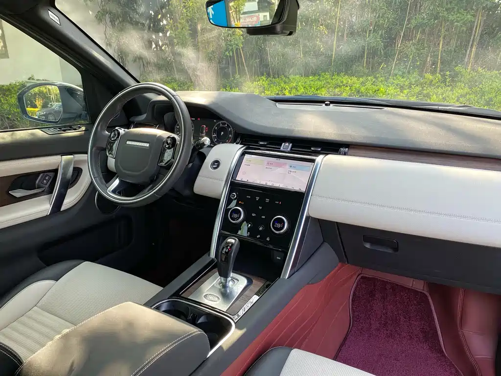 Land Rover Discovery Sport 2021 — фото 14