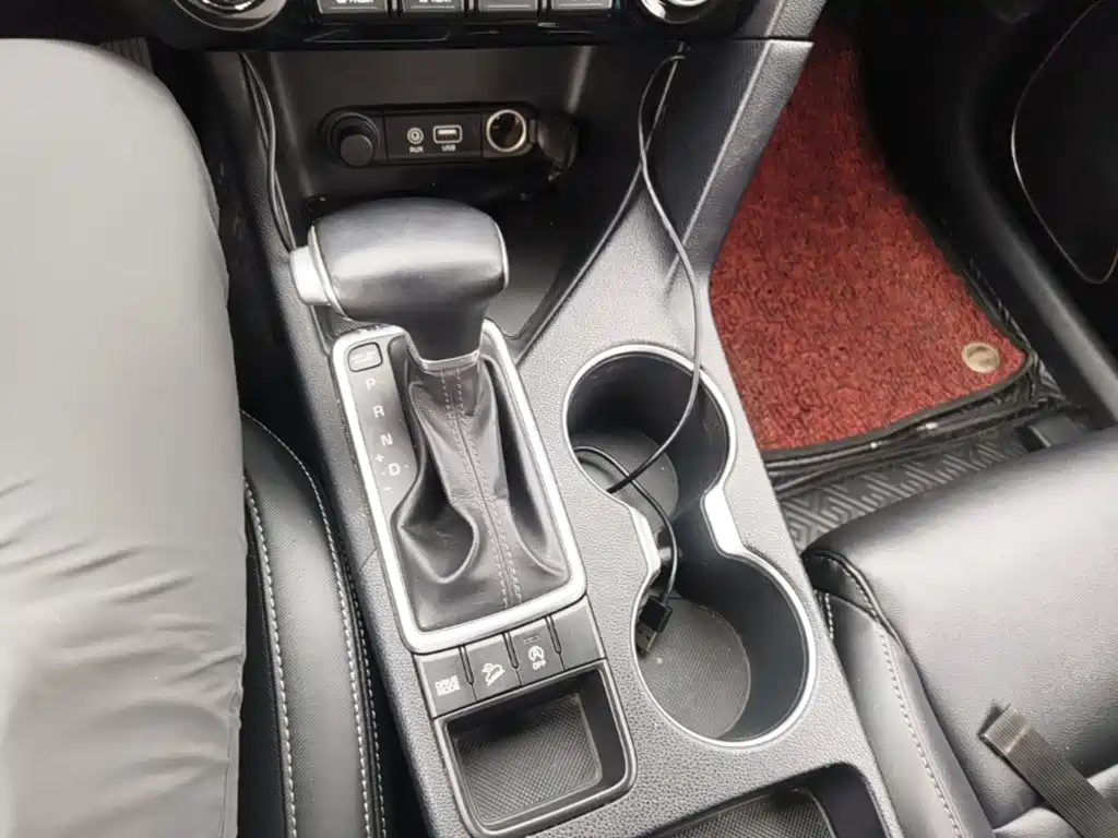 Kia KX5 2016 — фото 14