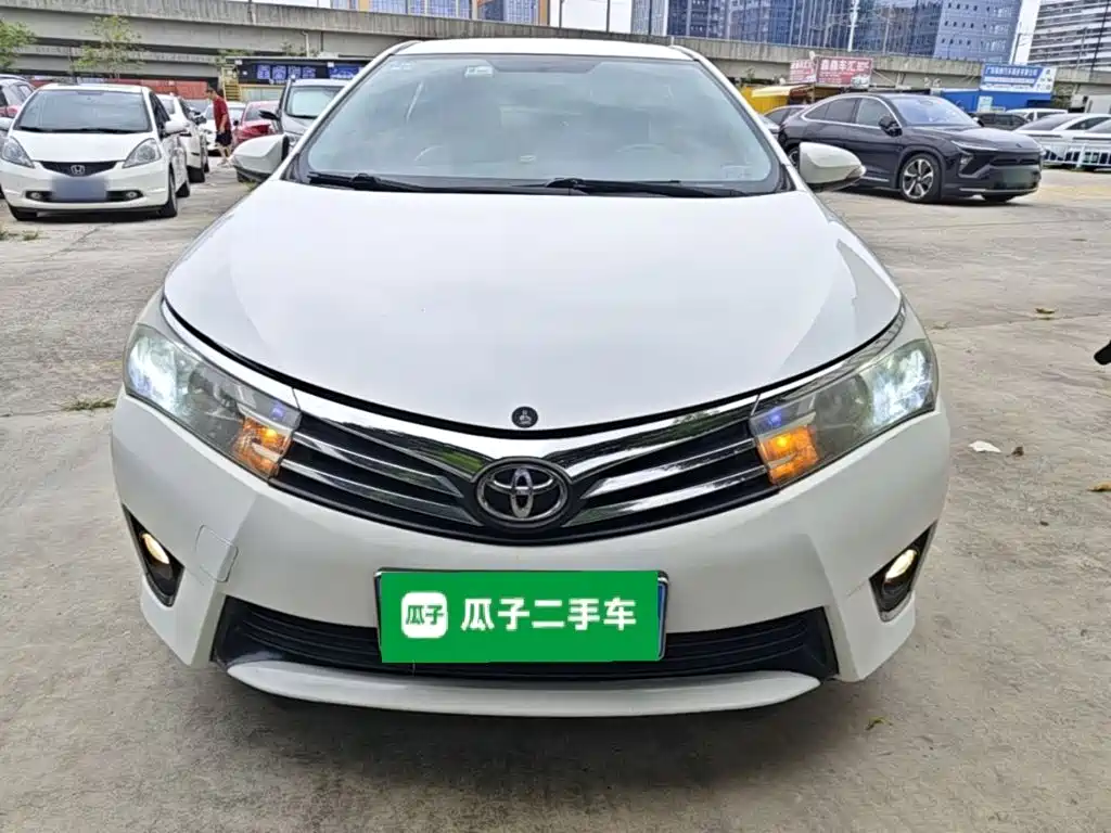 Toyota Corolla 2016 — фото 3