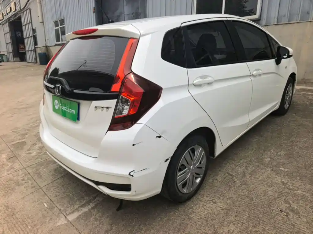 Honda Fit 2018 — фото 7