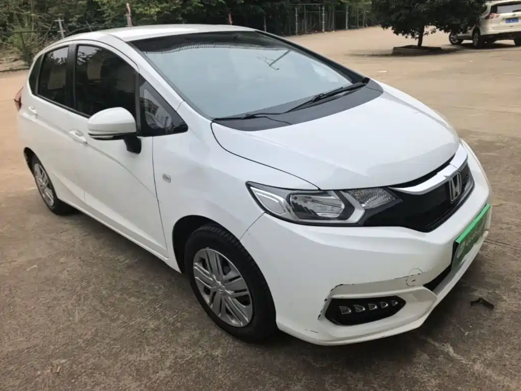 Honda Fit 2018 — фото 4