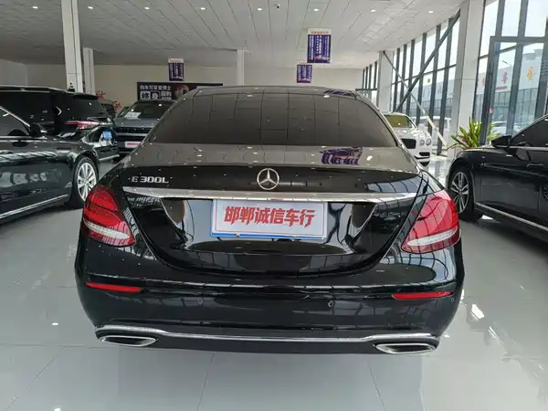 Mercedes-Benz E-Class 2019